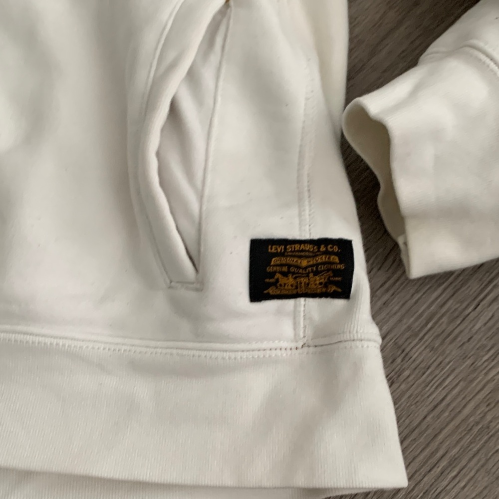 Levi's Cream Pullover szXXL USED